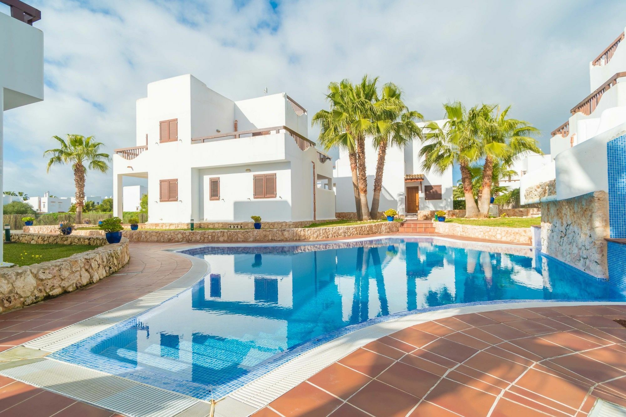 Marina Dor 5 Hotel